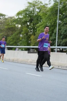Runner Photo 2735787