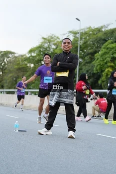 Runner Photo 2735800