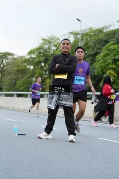 Runner Photo 2735804