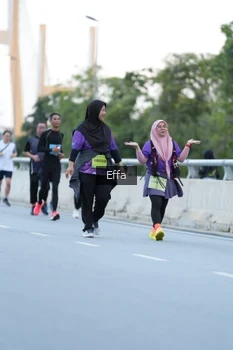 Runner Photo 2735843