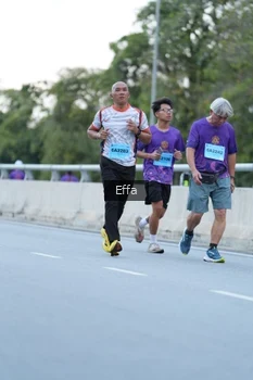 Runner Photo 2735846