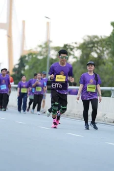 Runner Photo 2735880