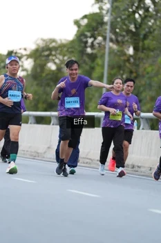 Runner Photo 2735915