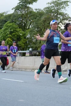 Runner Photo 2735918