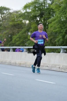 Runner Photo 2735927