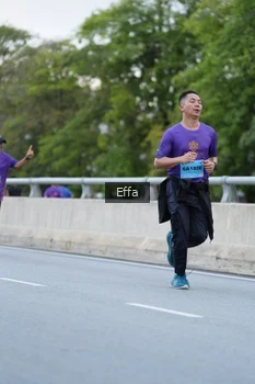 Runner Photo 2735934