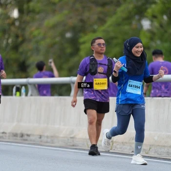 Runner Photo 2736008
