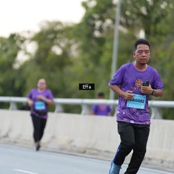 Runner Photo 2736023