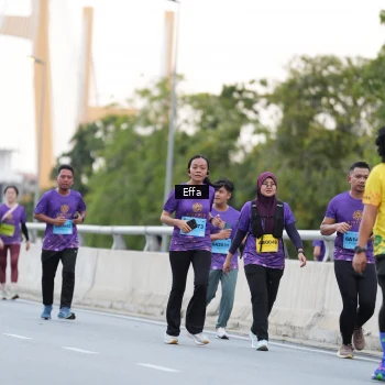 Runner Photo 2736032