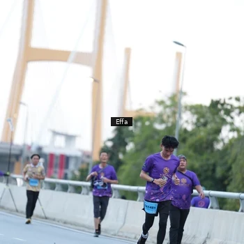 Runner Photo 2736050