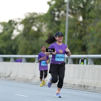 Runner Photo 2736078