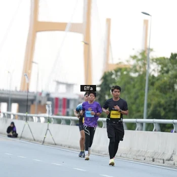 Runner Photo 2736080