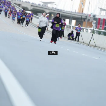 Runner Photo 2736100