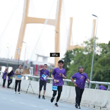 Runner Photo 2736109