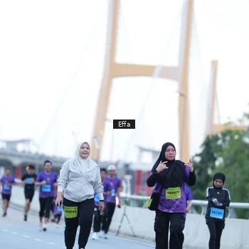 Runner Photo 2736124