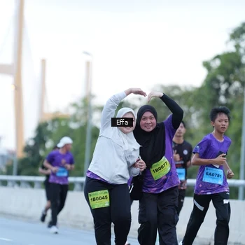 Runner Photo 2736153