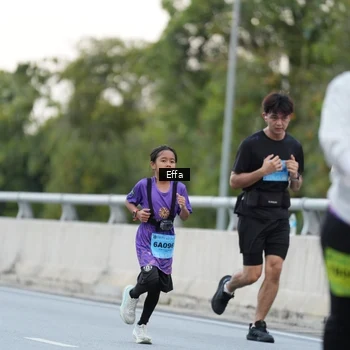 Runner Photo 2736161