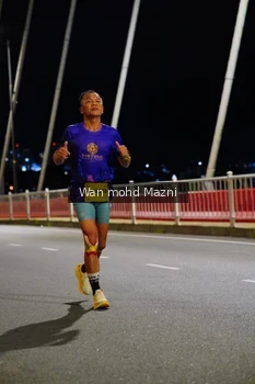 Runner Photo 2736163