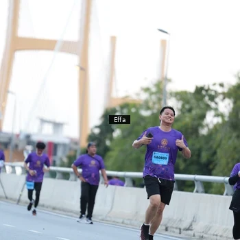 Runner Photo 2736166