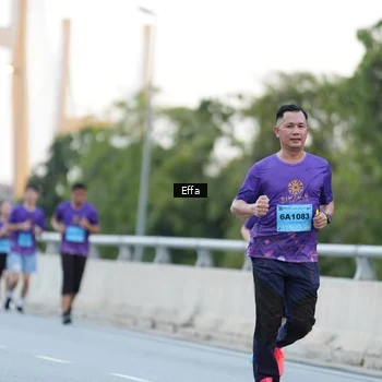 Runner Photo 2736185