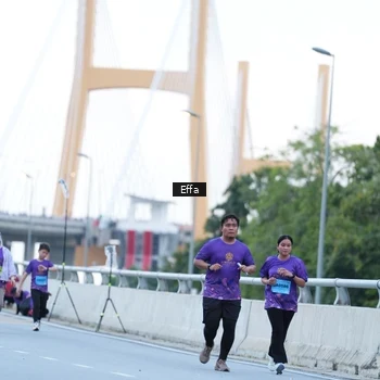 Runner Photo 2736240
