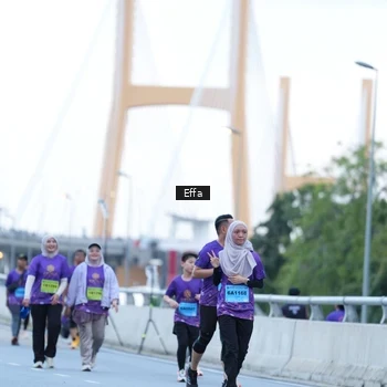 Runner Photo 2736248