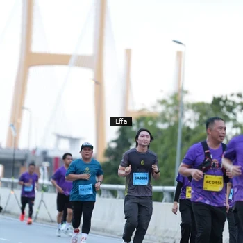 Runner Photo 2736259
