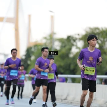 Runner Photo 2736285