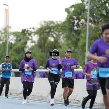 Runner Photo 2736292