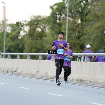 Runner Photo 2736344