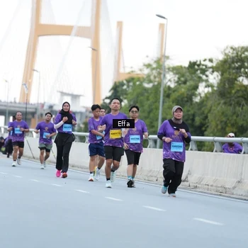 Runner Photo 2736346