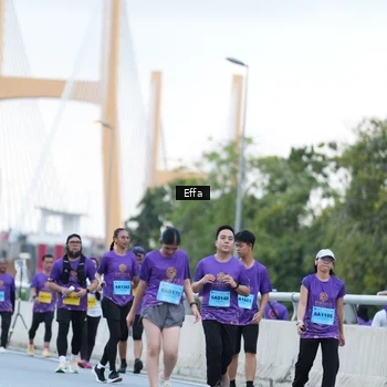 Runner Photo 2736379