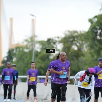 Runner Photo 2736398