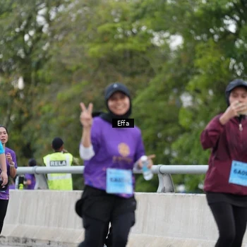 Runner Photo 2736413