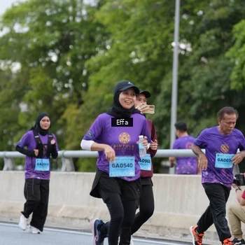 Runner Photo 2736425