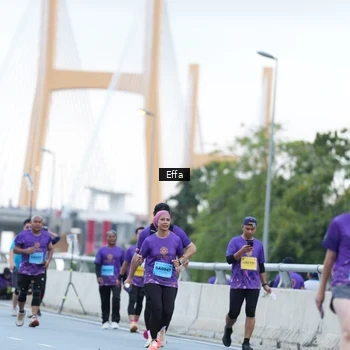 Runner Photo 2736434
