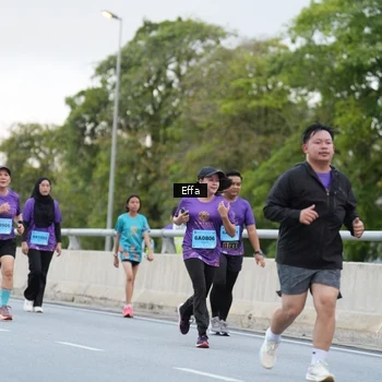 Runner Photo 2736435