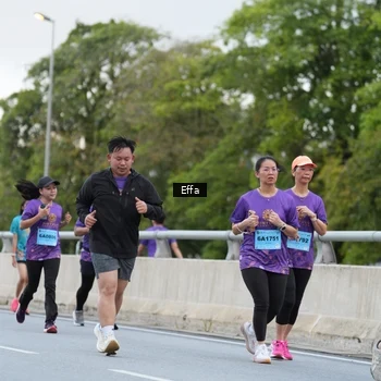 Runner Photo 2736439