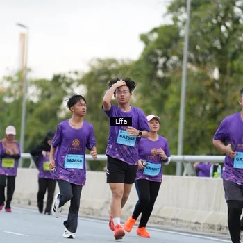 Runner Photo 2736451