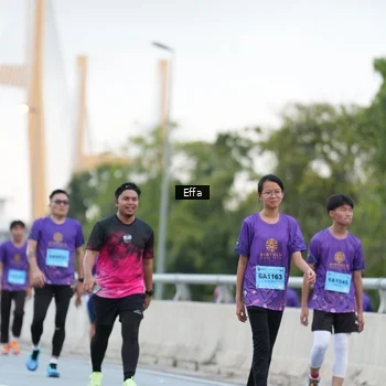 Runner Photo 2736486