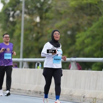 Runner Photo 2736536