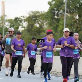 Runner Photo 2736539