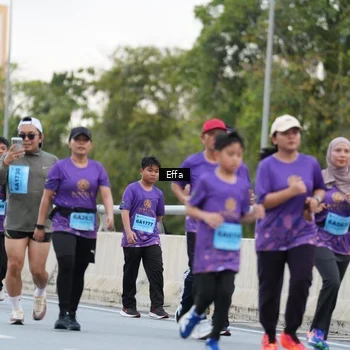 Runner Photo 2736544