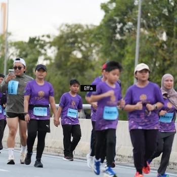 Runner Photo 2736569