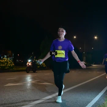 Runner Photo 2736611