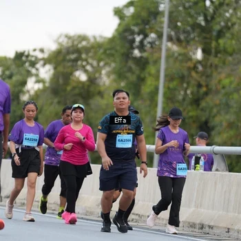 Runner Photo 2736614