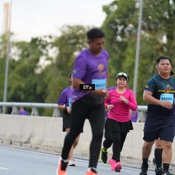 Runner Photo 2736619