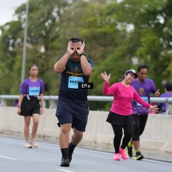Runner Photo 2736625