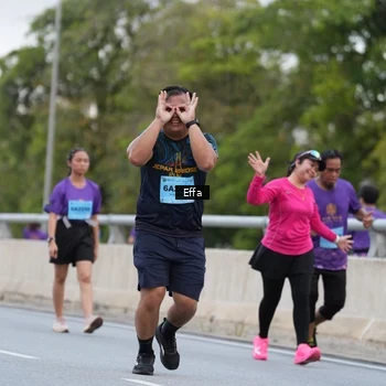 Runner Photo 2736635