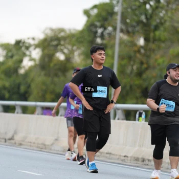 Runner Photo 2736642